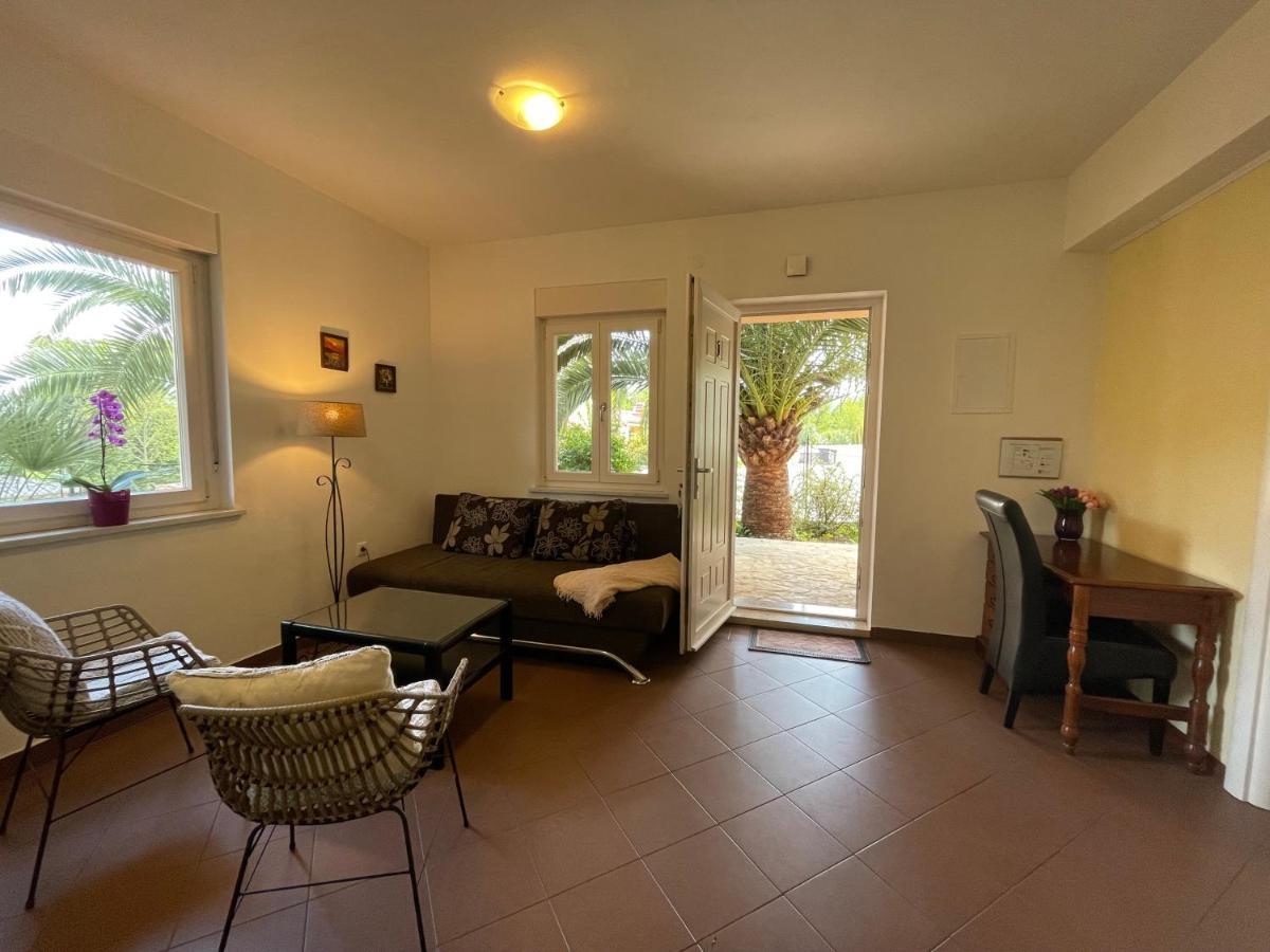 Grand Pool Apartment Ika-Opatija Bagian luar foto